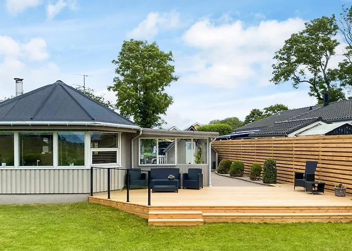 Two-Bedroom Holiday Home In Aabenraa 2