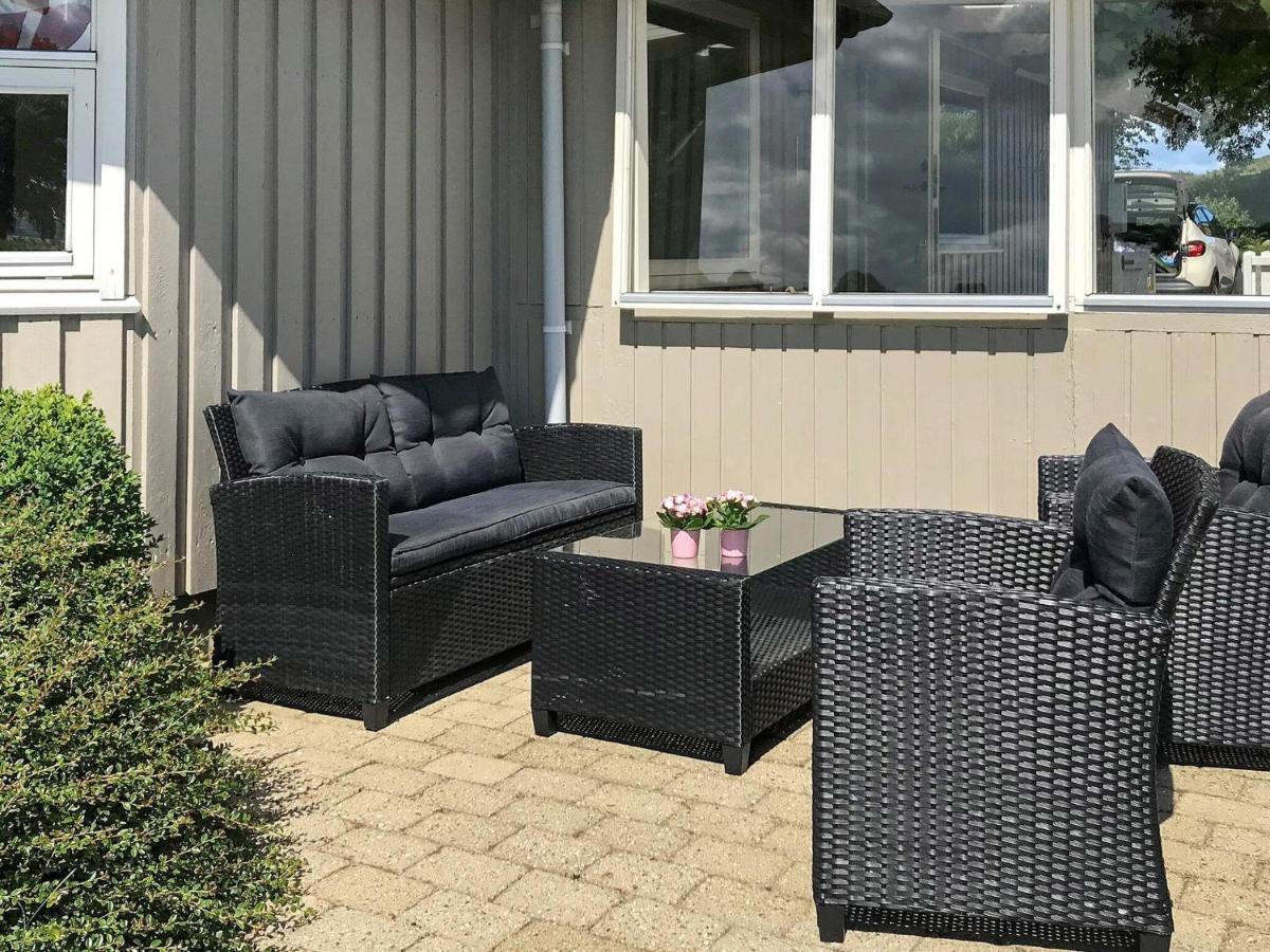Holiday home Two-bedroom In 2 *
